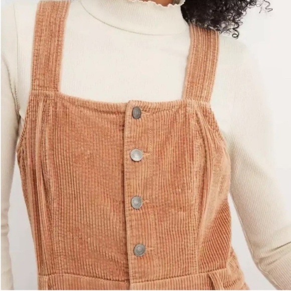 Aerie Textured Corduroy Kick Flare Overalls - Picture 2 of 11
